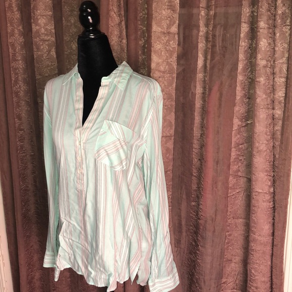 Express Tops - Mint Green Express Blouse